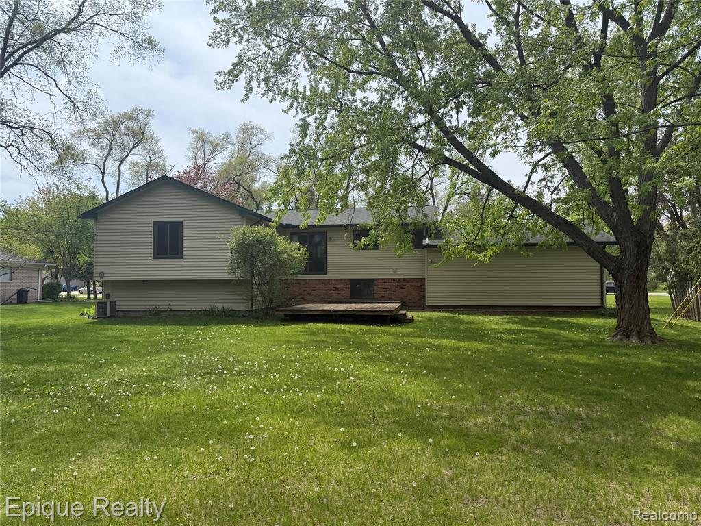 51600 Shelby Road Utica, MI 48316 - Photo 4 of 4 Gallery Image 4