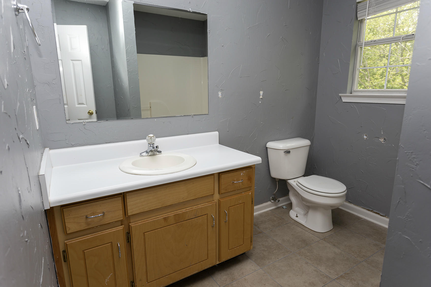 6237 Hunter Valley Road, Unit 46 Ooltewah, TN 37363 - Photo 11 of 12 bath 2