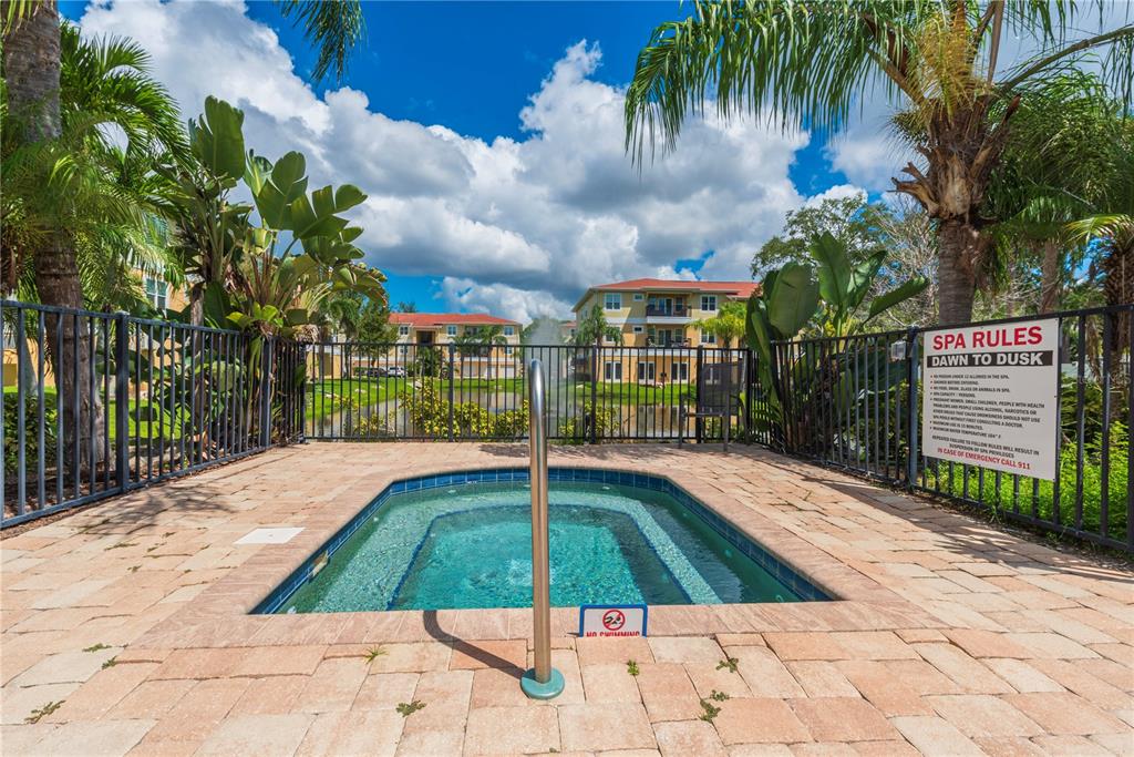 5065 Royal Palms Way, Unit 303 New Port Richey, FL 34652 - Photo 29 of 43 Gallery Image 29