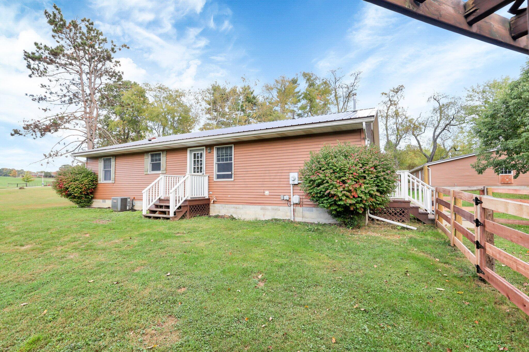 10474 Butler Road Northeast Newark, OH 43055 - Photo 49 of 72 12-web-or-mls-0N4A6391