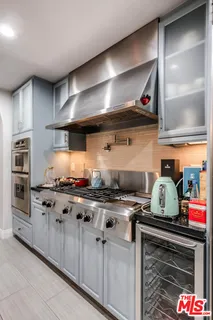 $760,000 | 4805 Bellflower Avenue, Unit 104, North Hollywood, CA 91601