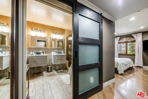 $760,000 | 4805 Bellflower Avenue, Unit 104, North Hollywood, CA 91601