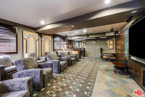 $760,000 | 4805 Bellflower Avenue, Unit 104, North Hollywood, CA 91601