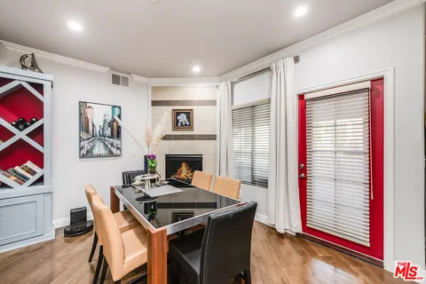 $760,000 | 4805 Bellflower Avenue, Unit 104, North Hollywood, CA 91601