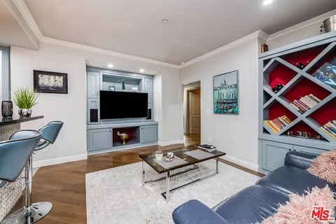 $760,000 | 4805 Bellflower Avenue, Unit 104, North Hollywood, CA 91601