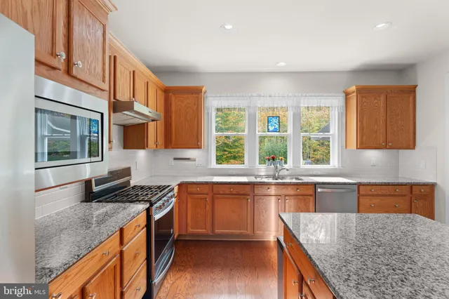 $475,000 | 35 Montauk Avenue, Fredericksburg, VA 22406