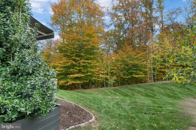 $475,000 | 35 Montauk Avenue, Fredericksburg, VA 22406