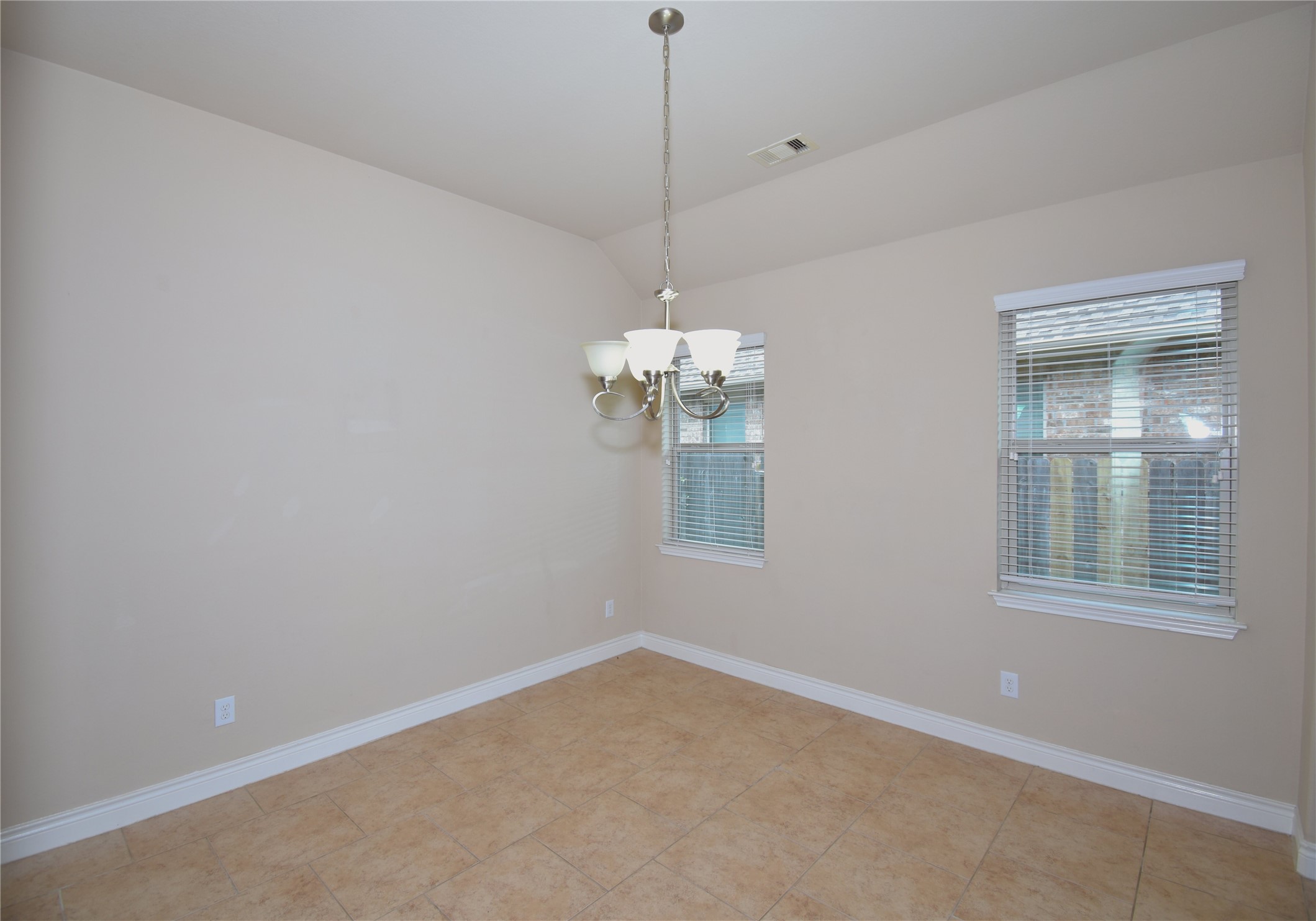 5623 South Denham Ridge Lane Spring, TX 77389 - Photo 13 of 31