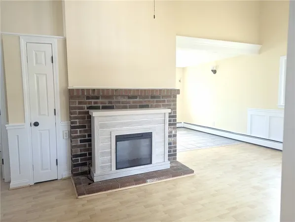 $2,600 | 42 Granby Street, Glocester, RI 02814