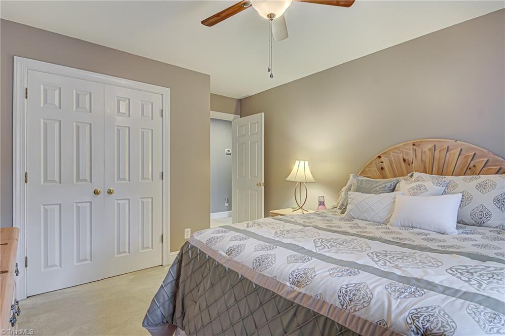 4472 Kendale Road High Point, NC 27265 - Photo 23 of 36 Alternate view of second bedroom.