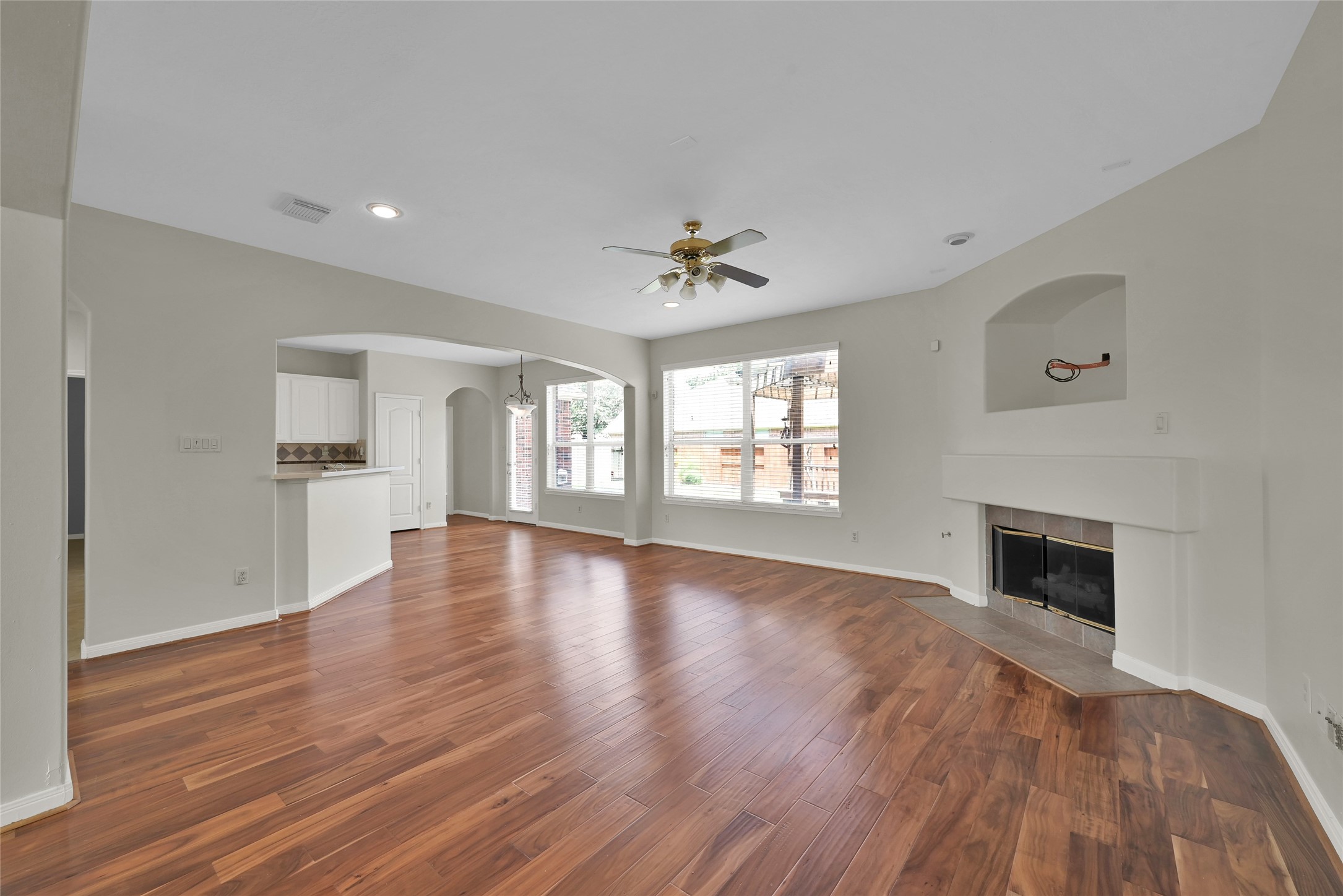 23202 Drywood Crossing Court Spring, TX 77373 - Photo 6 of 31 Kitchen open to Living Area and Breakfast Area