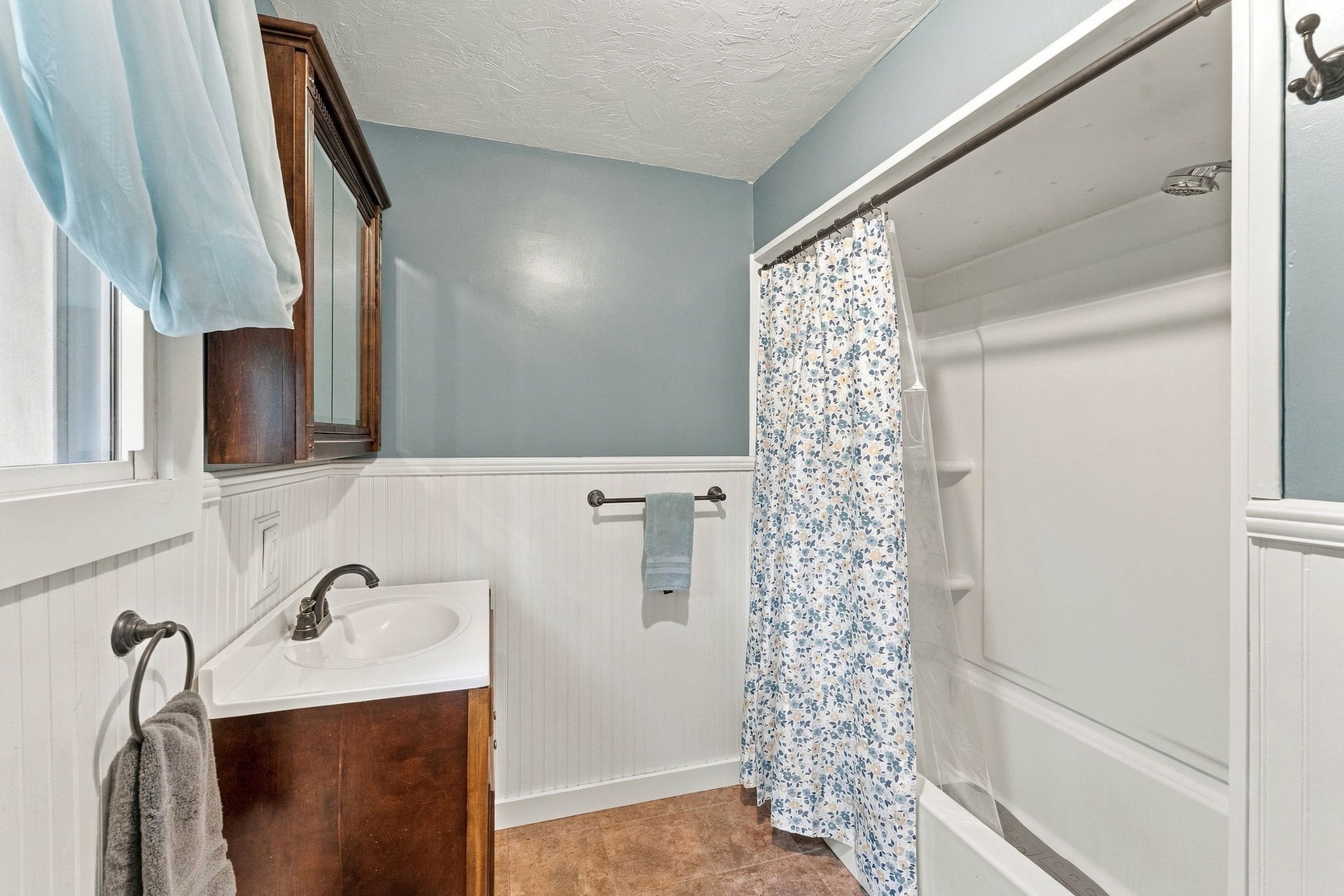 418 Millville Road Uxbridge, MA 01569 - Photo 25 of 38 Gallery Image 25