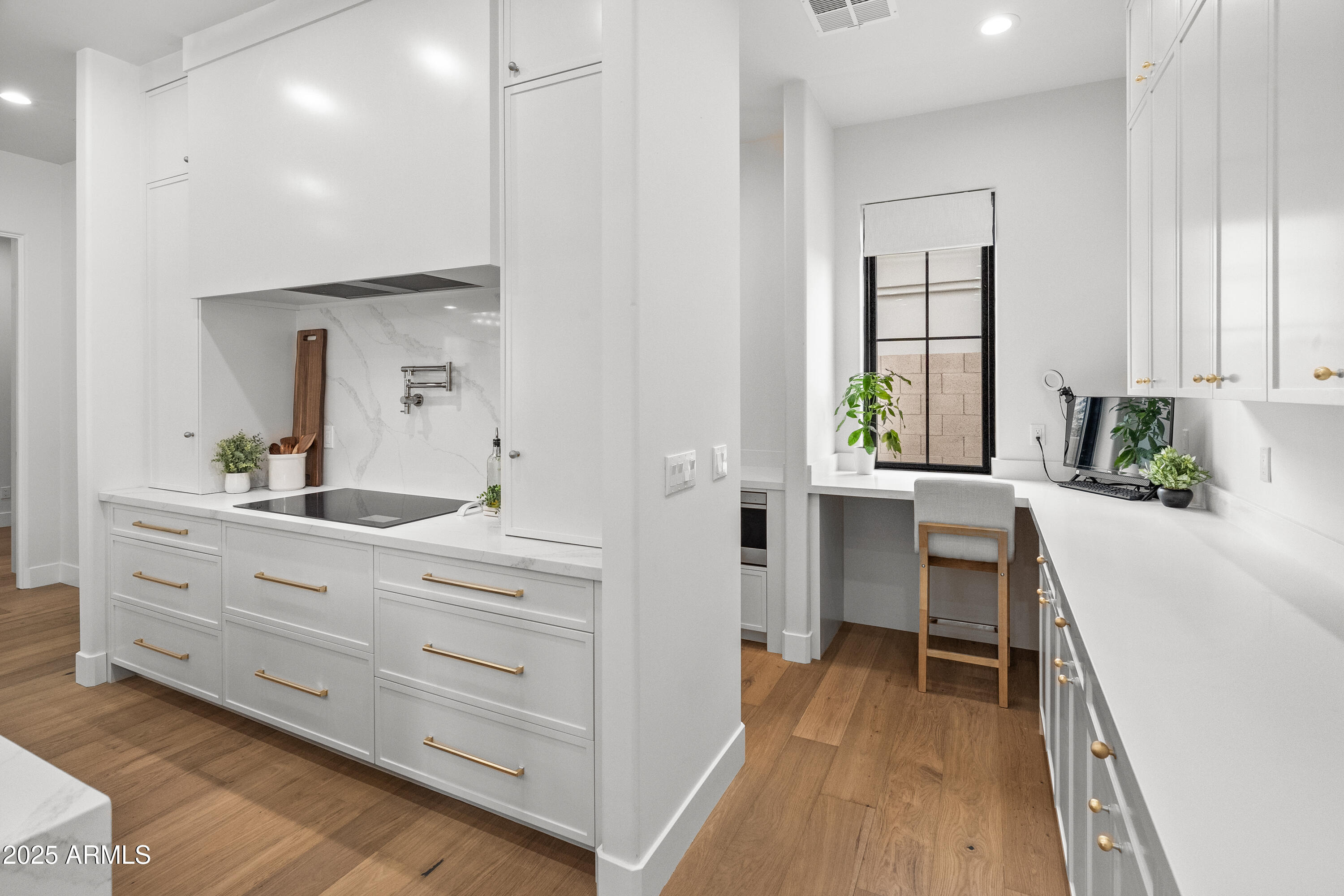 12134 East Mercer Lane Scottsdale, AZ 85259 - Photo 11 of 35 a spacious bathroom with a double vanity sink a mirror and a bathtub