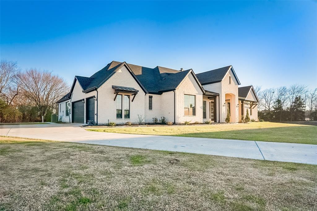 1843 Granite Way Van Alstyne, TX 75495 - Photo 3 of 39