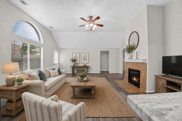 $2,249 | 15506 Fir Woods Lane, Cypress, TX 77429