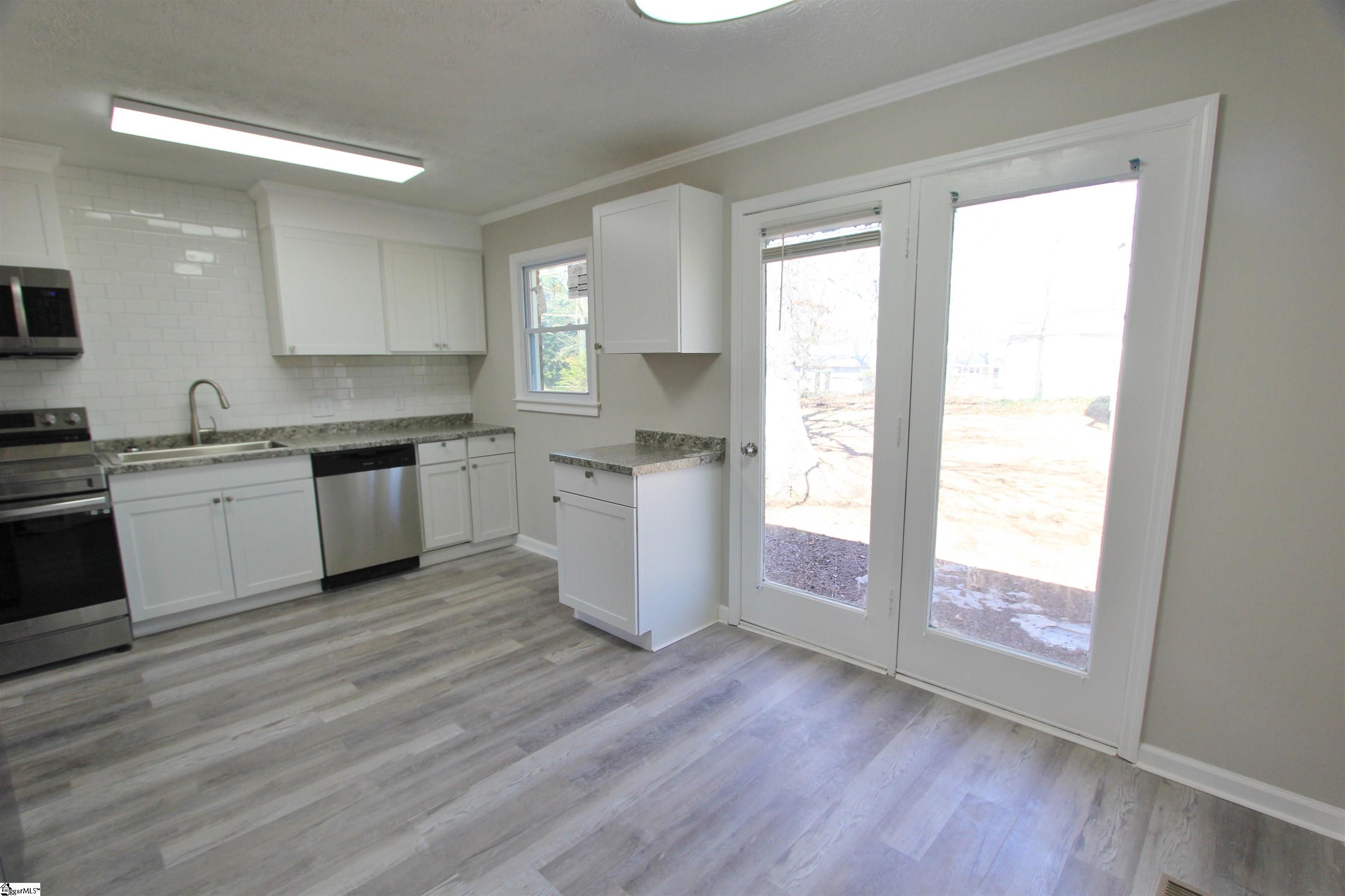 138 Valley Brook Road Piedmont, SC 29673 - Photo 12 of 33 Gallery Image 12