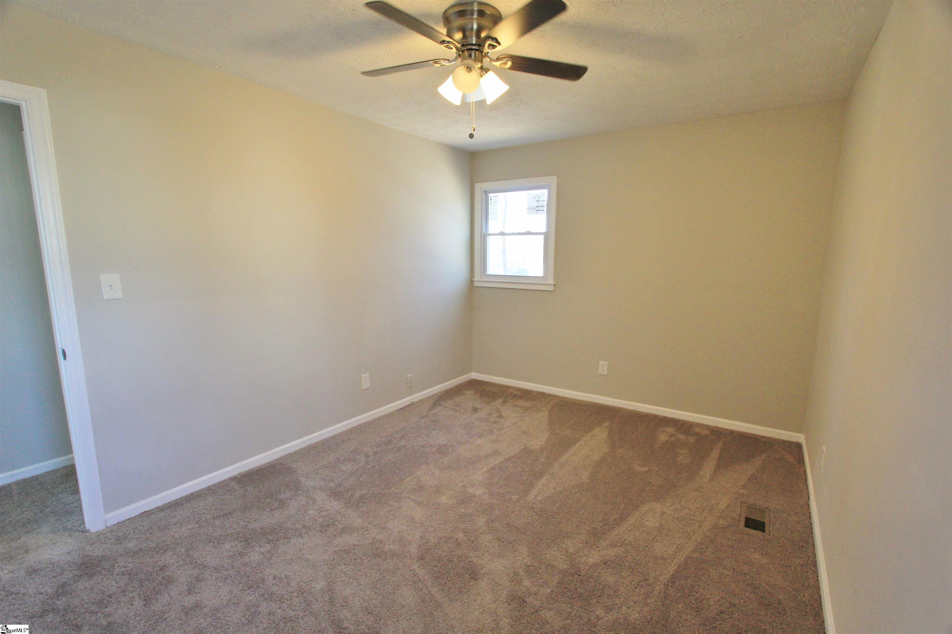 138 Valley Brook Road Piedmont, SC 29673 - Photo 13 of 33 Gallery Image 13