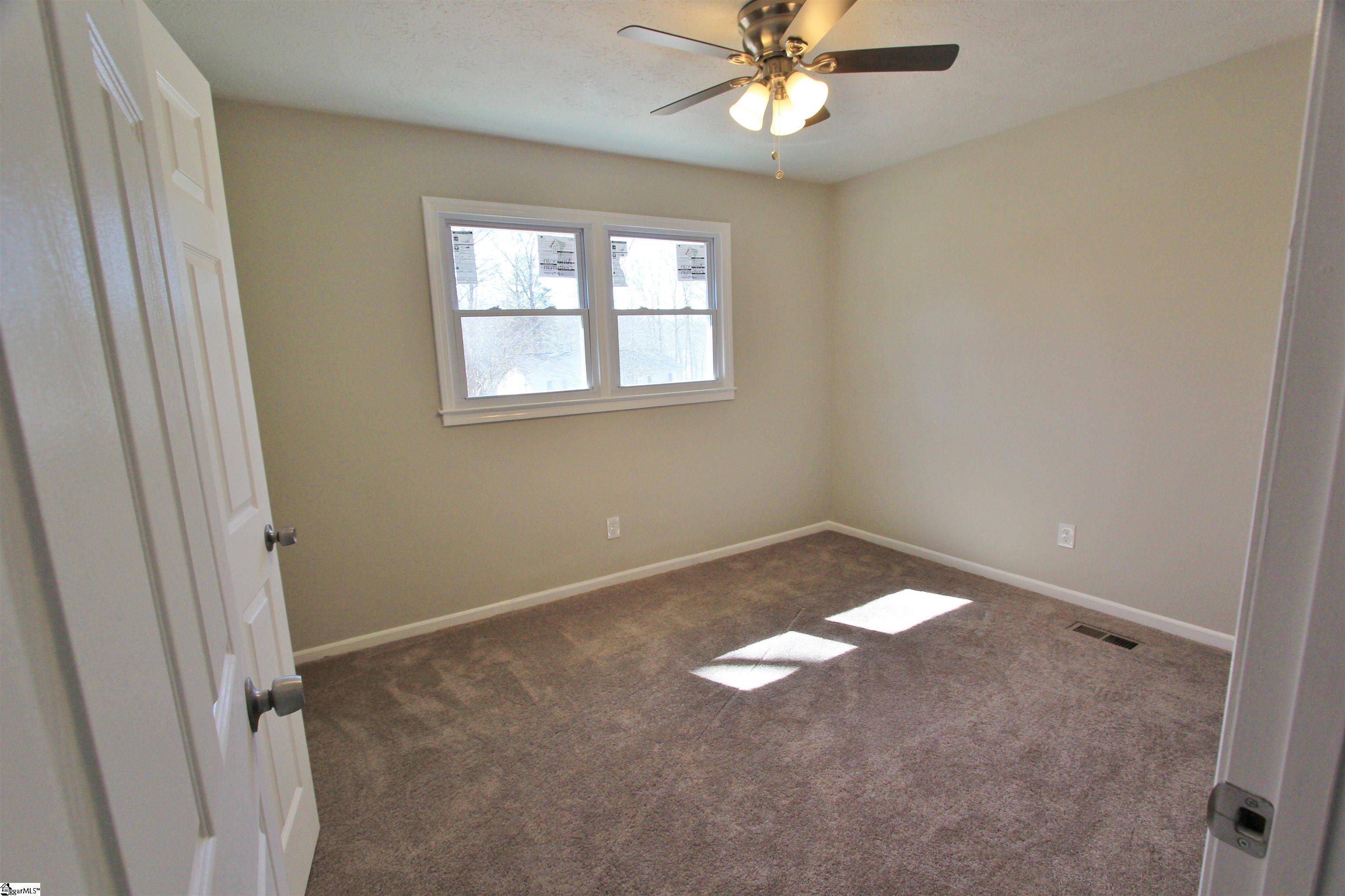 138 Valley Brook Road Piedmont, SC 29673 - Photo 17 of 33 Gallery Image 17