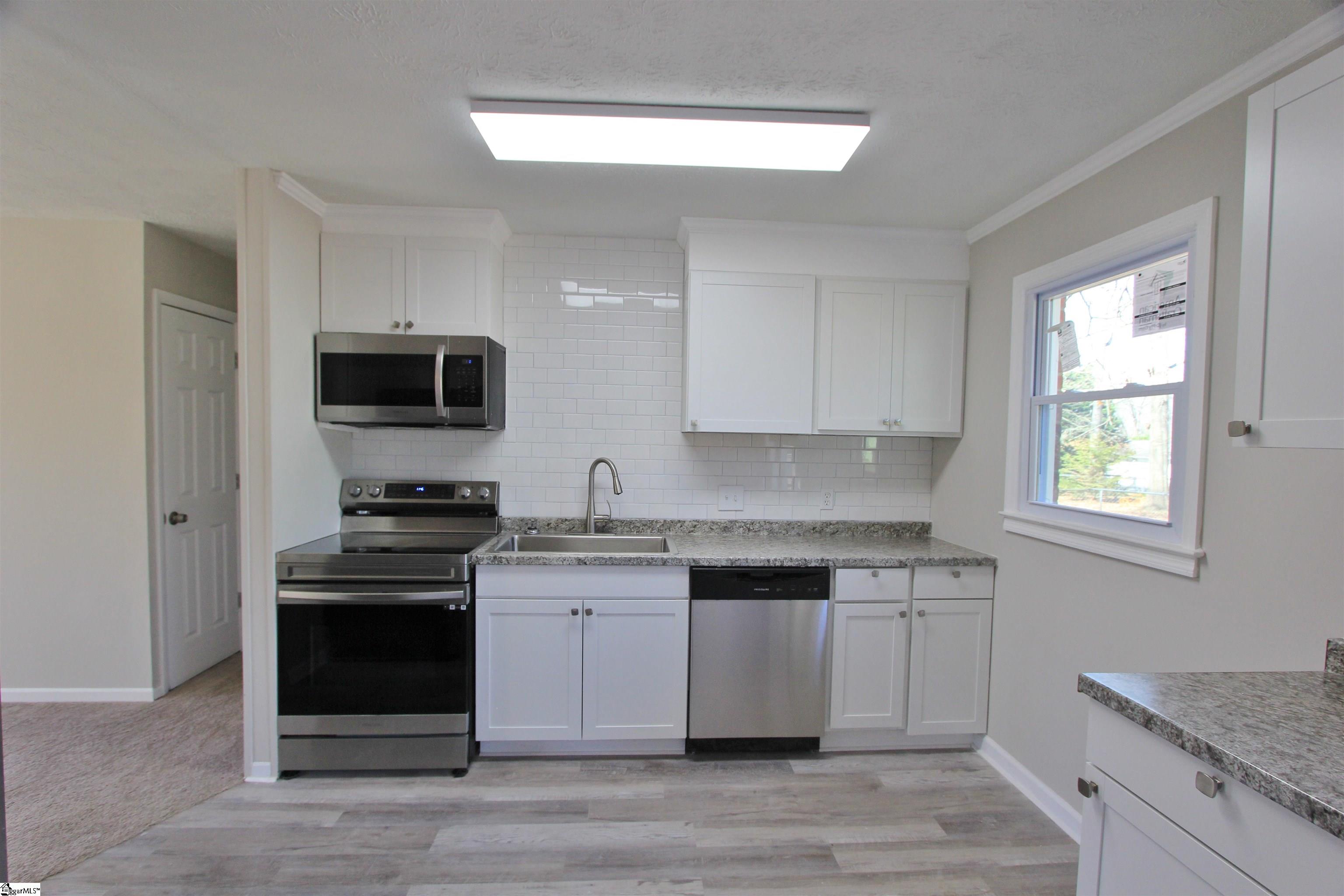 138 Valley Brook Road Piedmont, SC 29673 - Photo 9 of 33 Gallery Image 9