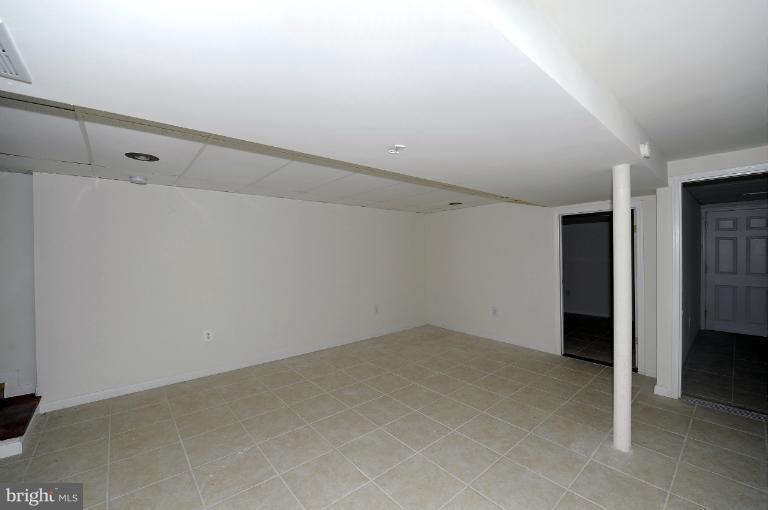 4809 Niagara Road College Park, MD 20740 - Photo 3 of 19 Recreation Room