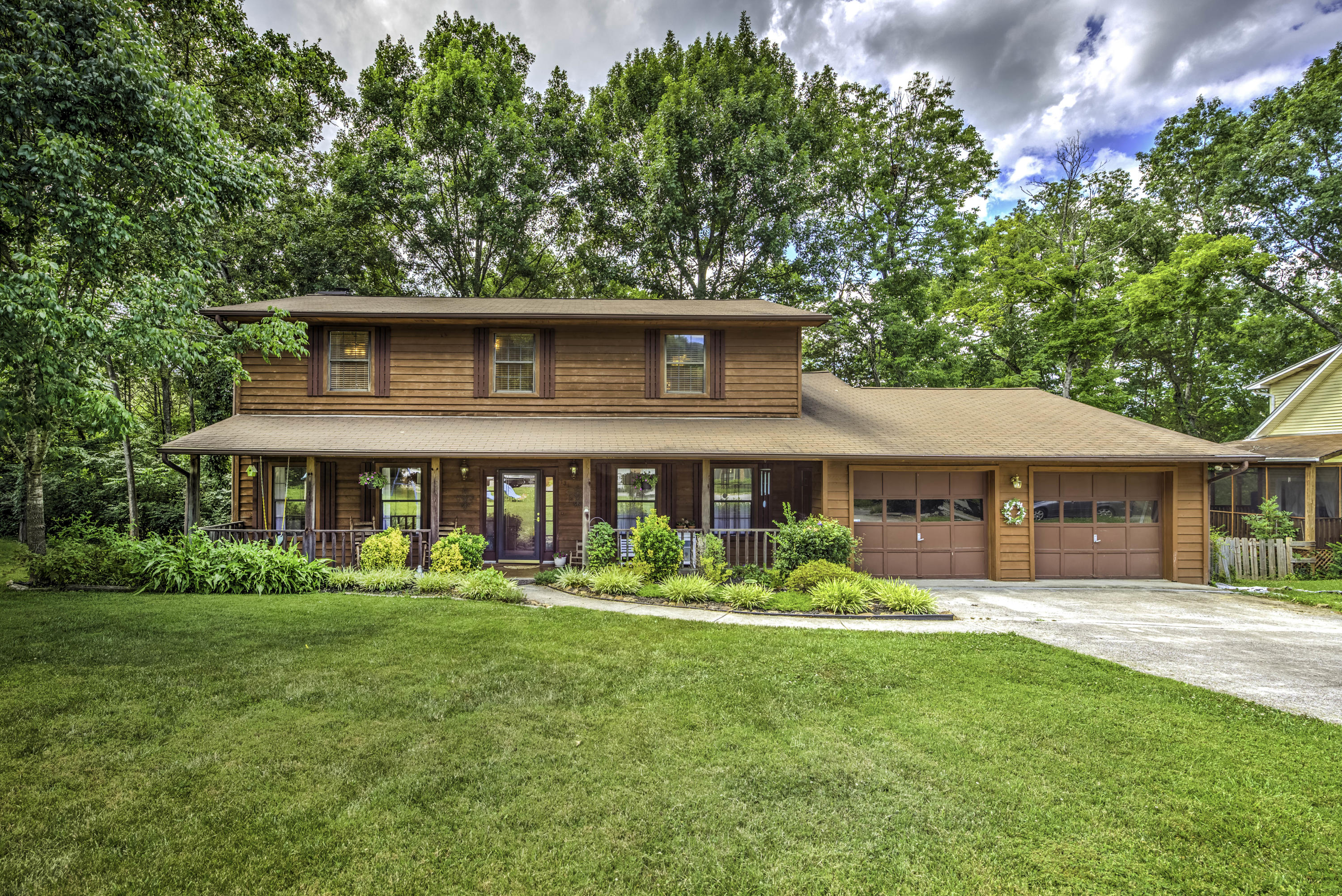 131 Claremont Road Oak Ridge, TN 37830 - Photo 1 of 38 1