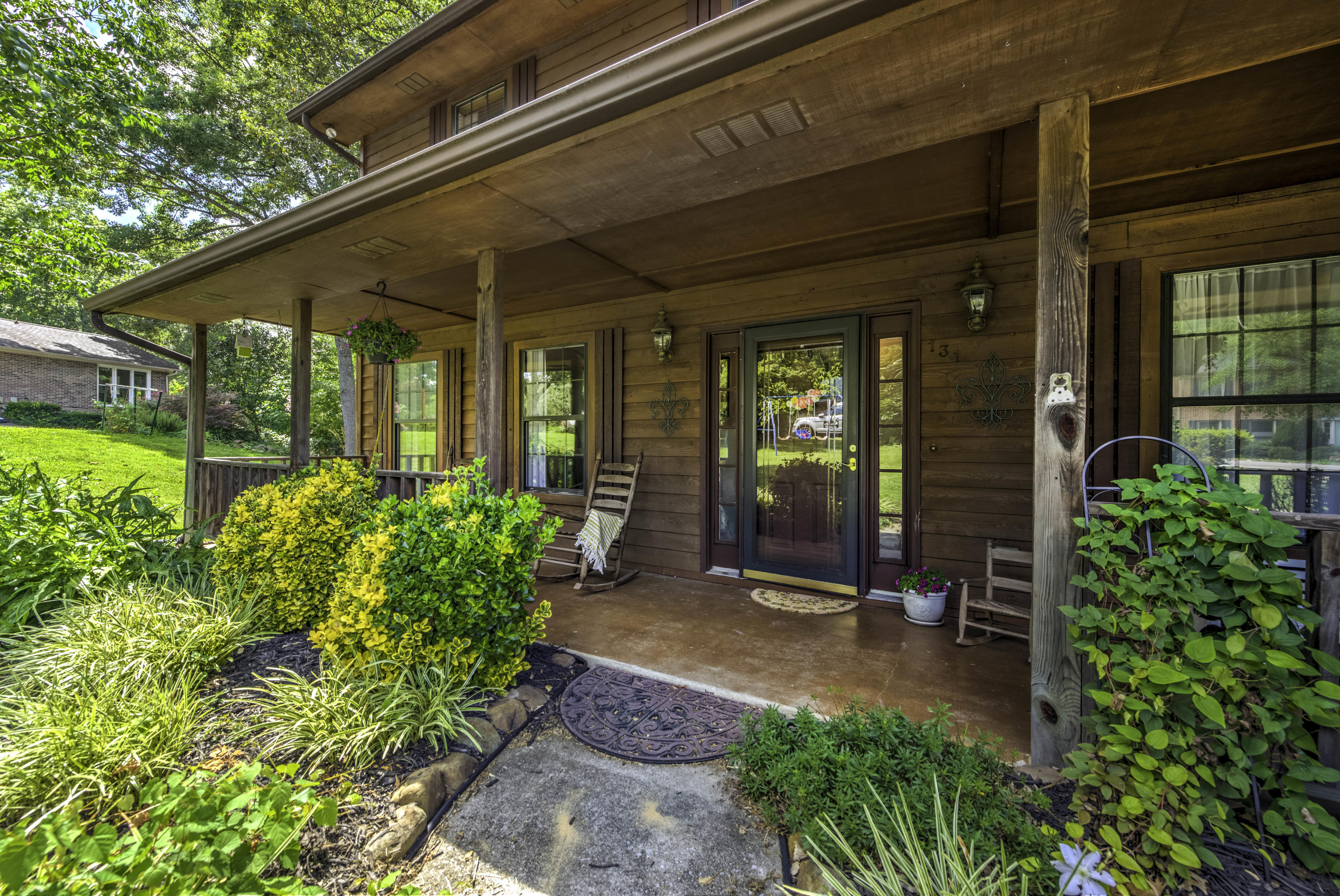 131 Claremont Road Oak Ridge, TN 37830 - Photo 3 of 38 3