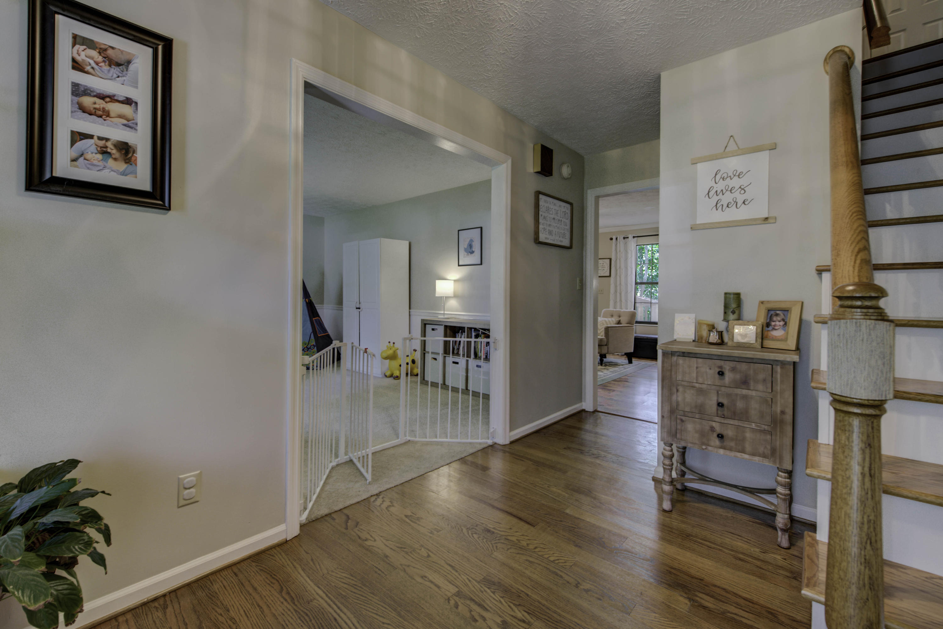 131 Claremont Road Oak Ridge, TN 37830 - Photo 4 of 38 4