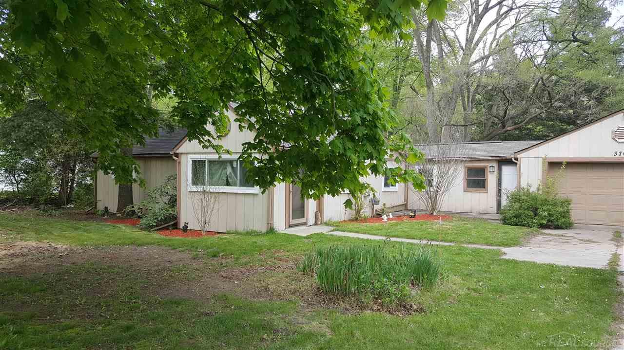 3709 Bendelow Road Rochester, MI 48307 - Photo 2 of 22 31291045-1.JPG