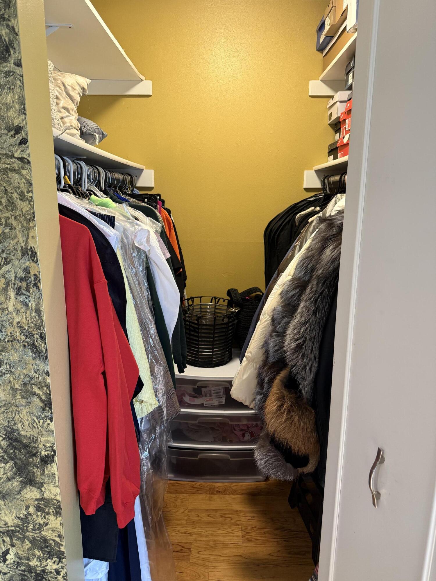 4155 West Rivers Edge Circle, Unit 13 Brown Deer, WI 53209 - Photo 27 of 37 IMG_7840