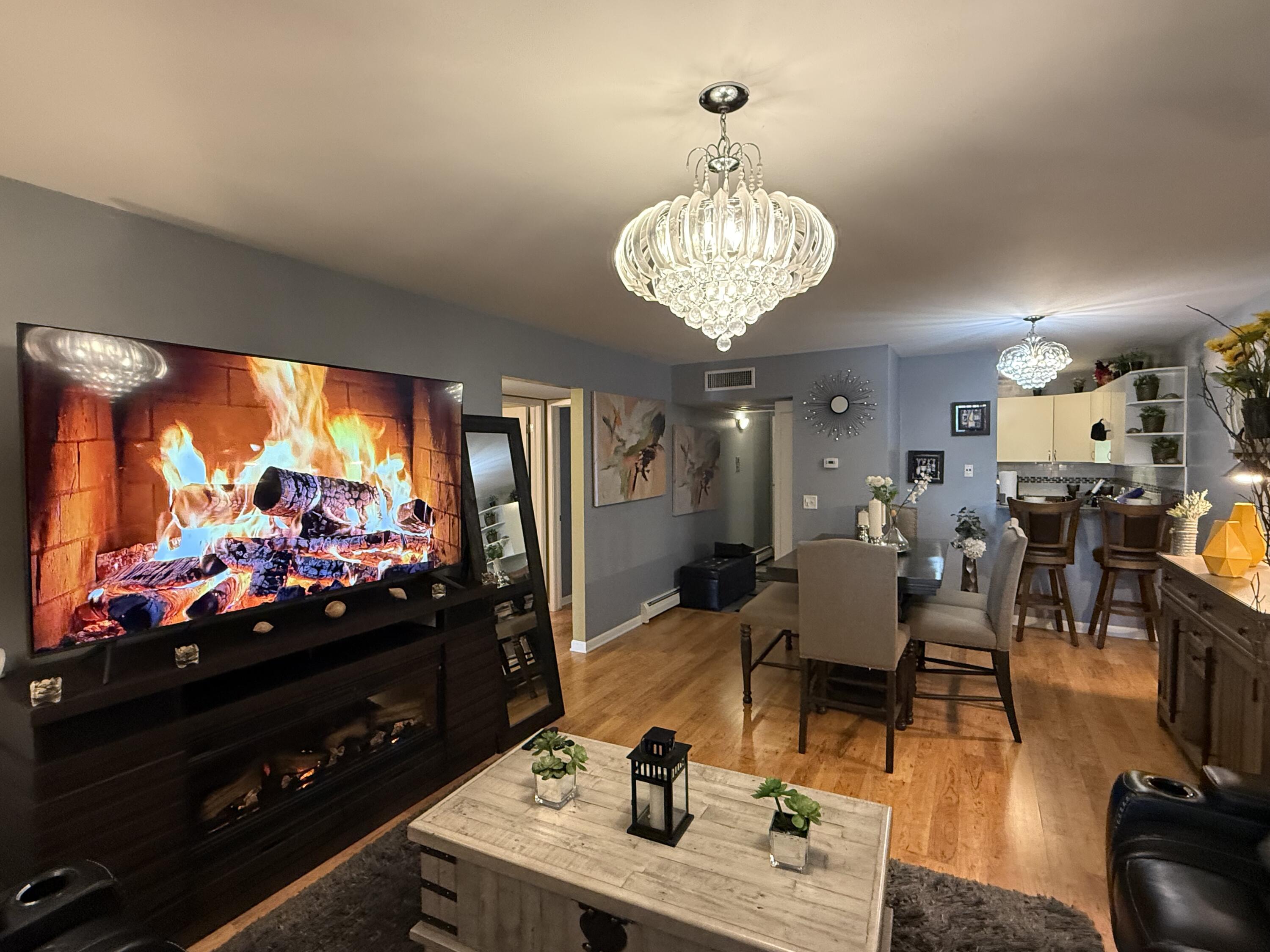 4155 West Rivers Edge Circle, Unit 13 Brown Deer, WI 53209 - Photo 5 of 37 IMG_7816