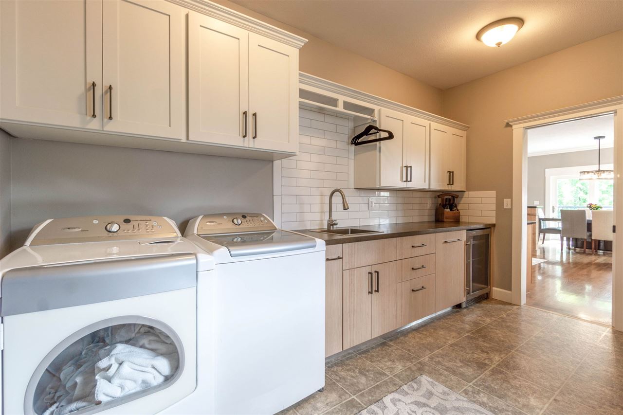 17528 East Apollo Road Greenacres, WA 99016 - Photo 12 of 42 Gallery Image 12
