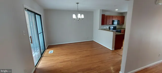 $2,850 | 9505 Fern Hollow Way, Montgomery Village, MD 20886