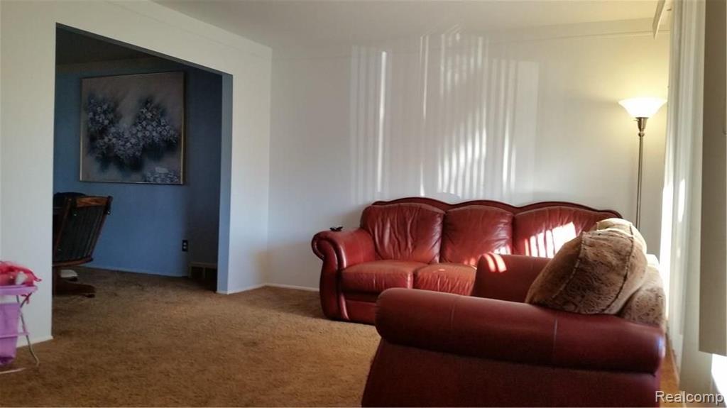 3655 Common Road Warren, MI 48092 - Photo 6 of 7