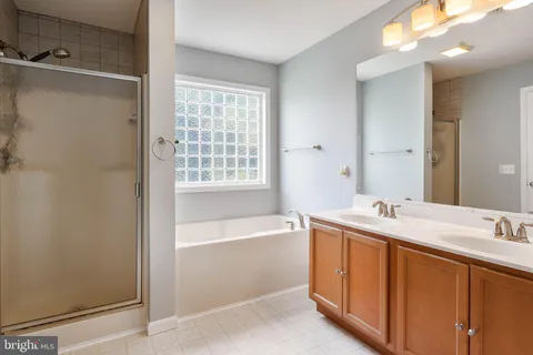 $385,000 | 25 Farmhouse Trail, Felton, DE 19943