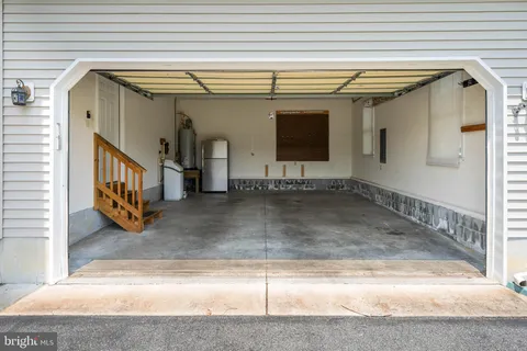 $385,000 | 25 Farmhouse Trail, Felton, DE 19943