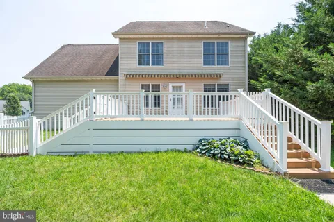 $385,000 | 25 Farmhouse Trail, Felton, DE 19943