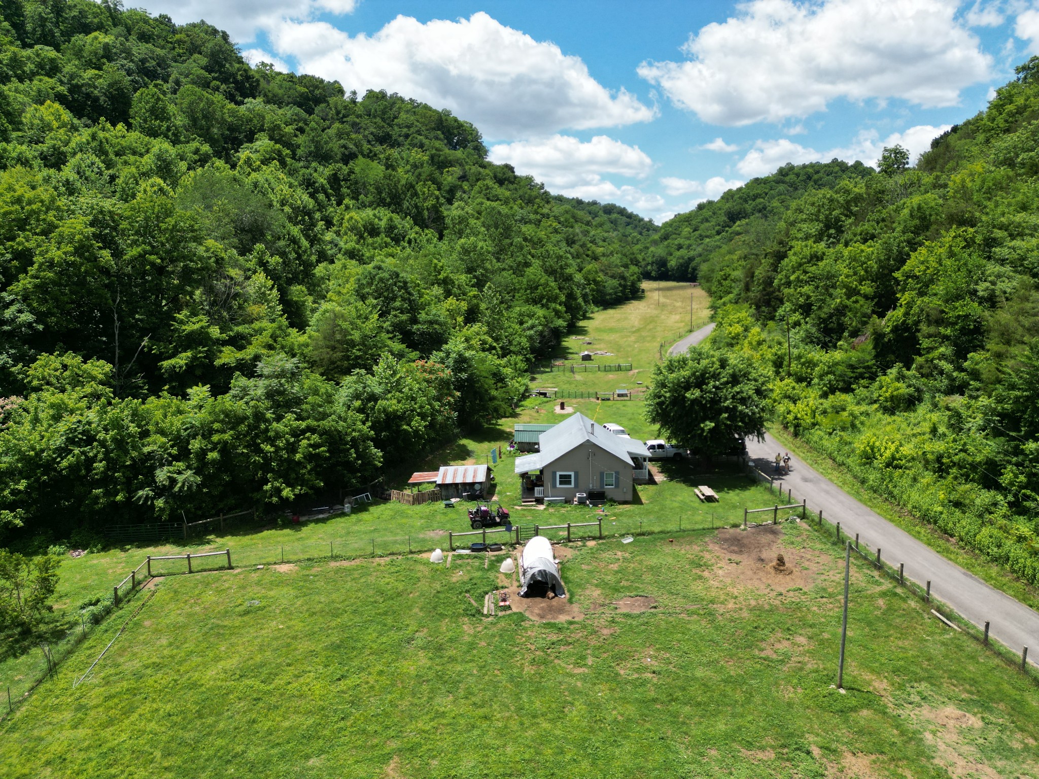1611 Knob Creek Road Celina, TN 38551 - Photo 2 of 56