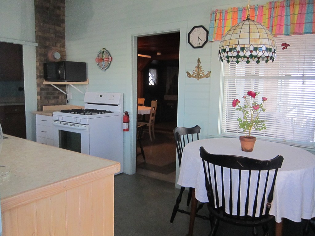131 Turner Road Scituate, MA 02066 - Photo 4 of 29