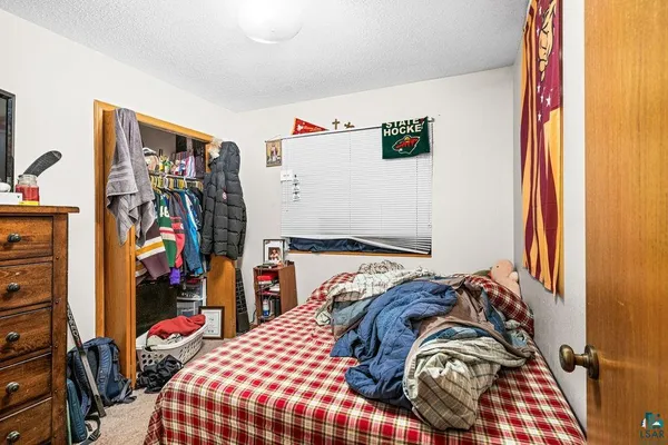 $500,000 | 2417 Vermilion Road, Duluth, MN 55803