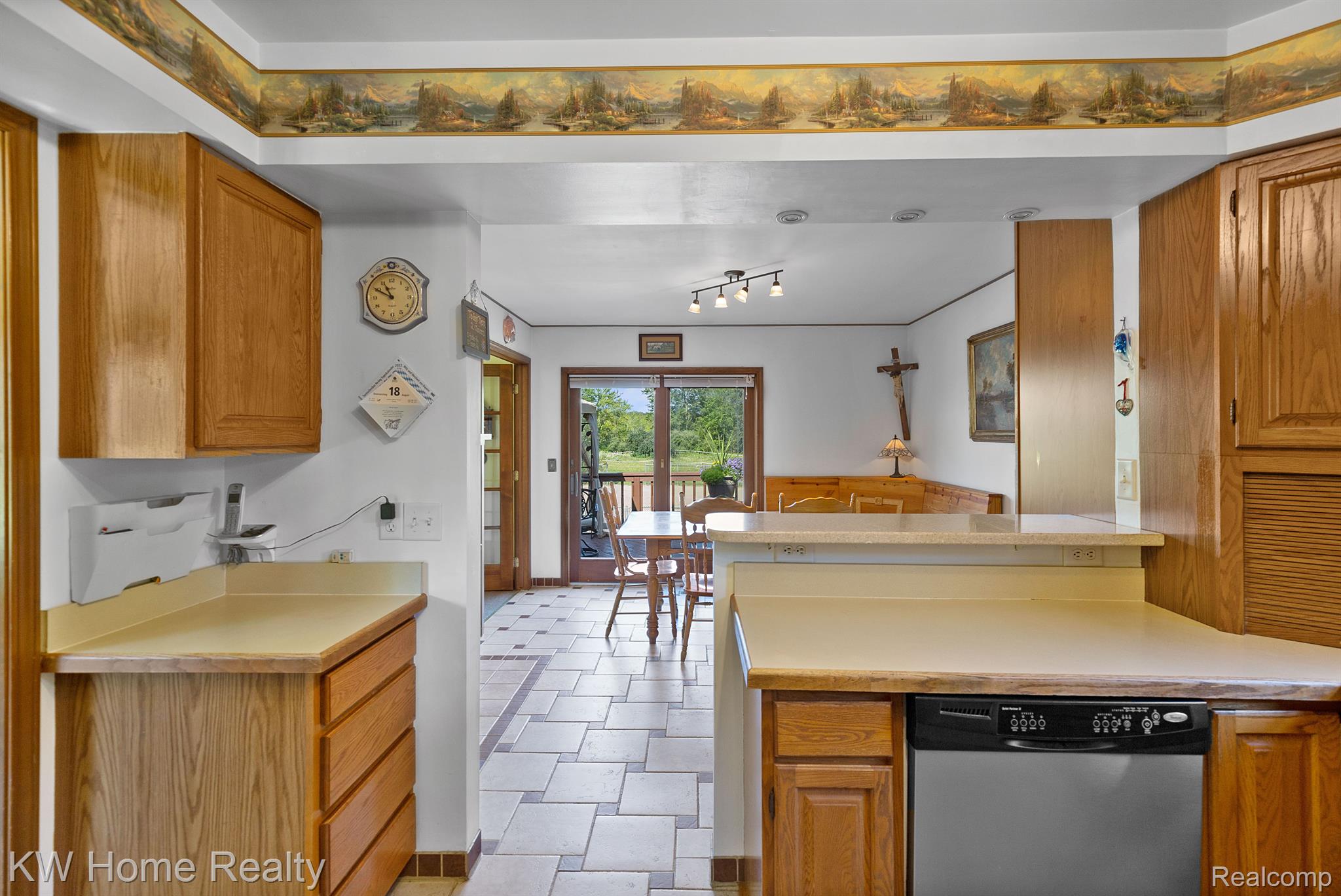 365 North Kellogg Road Howell, MI 48843 - Photo 17 of 69 Gallery Image 17