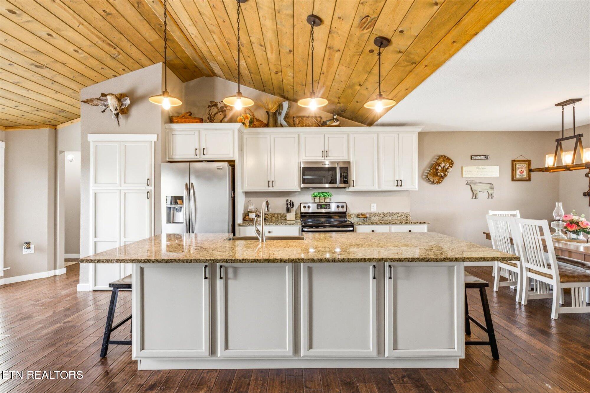 14000 Flatwoods Road Sweetwater, TN 37874 - Photo 14 of 58 18-14000-Flatwoods-Rd-Sweetwater-TN-18