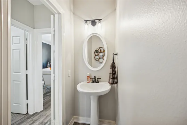 $3,600 | 3010 Gorom Court, Pearland, TX 77584