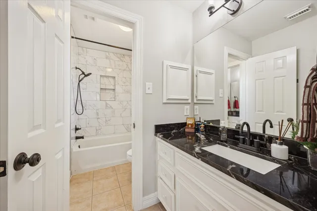 $3,600 | 3010 Gorom Court, Pearland, TX 77584