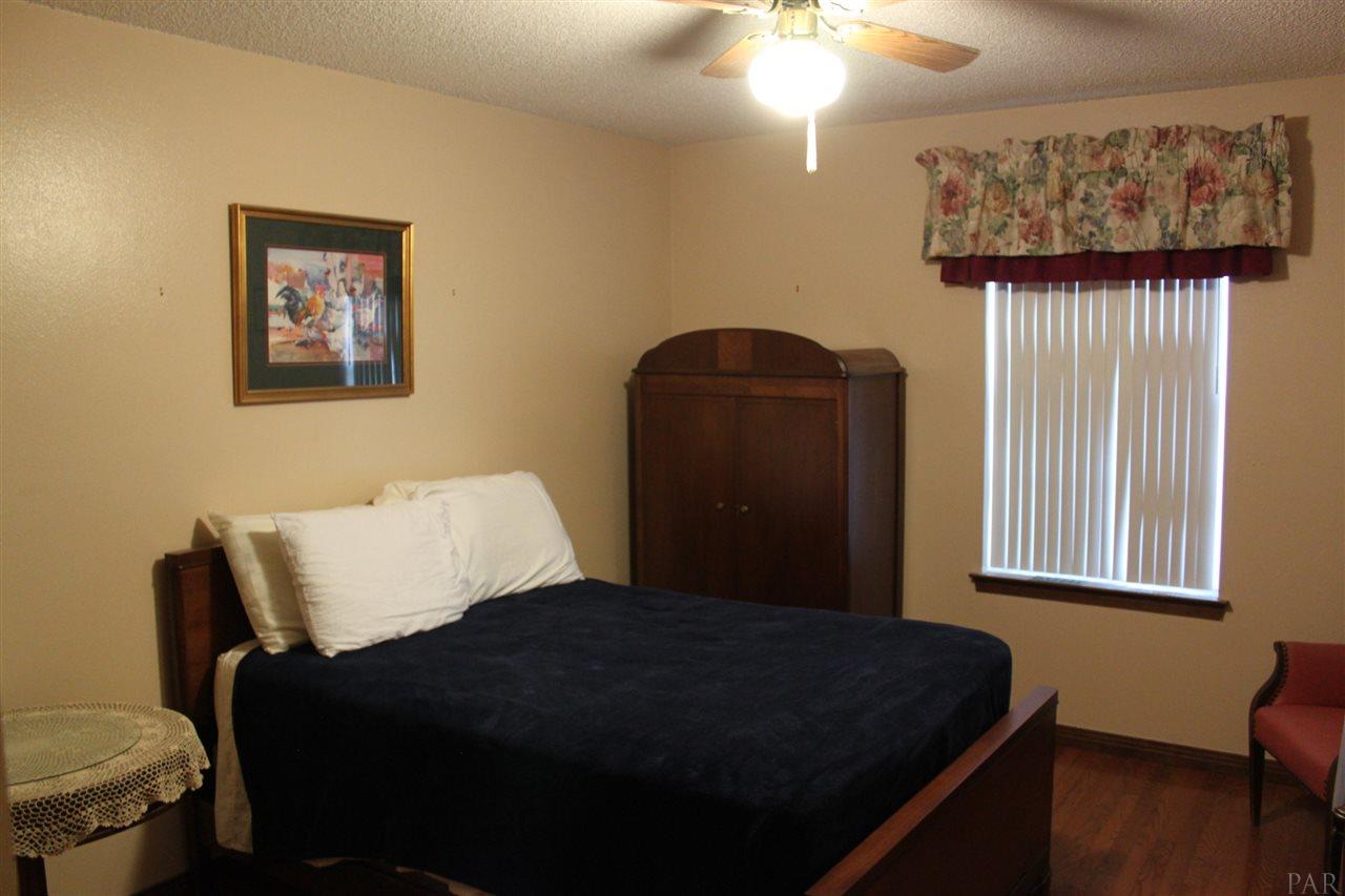 3341 Bo Peg Road Cantonment, FL 32533 - Photo 10 of 17 Gallery Image 10
