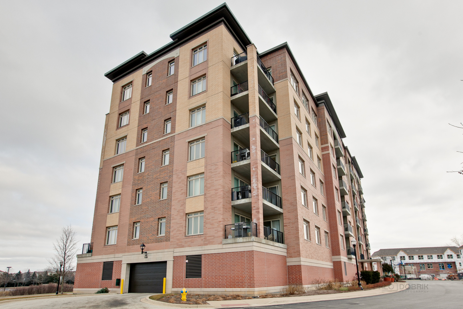 1199 East Port Clinton Road, Unit 405 Vernon Hills, IL 60061 - Photo 27 of 29 front view of a building