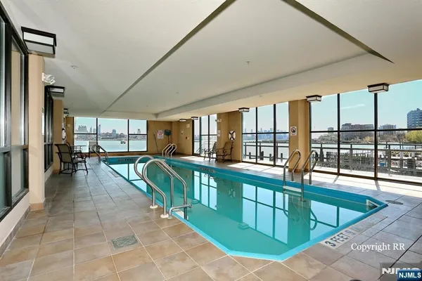 $7,500 | 600 Harbor Boulevard, Unit 870, Weehawken, NJ 07086