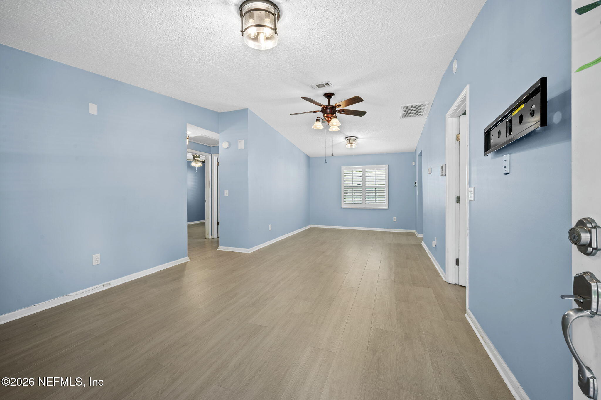 3220 Ricky Drive Jacksonville, FL 32223 - Photo 6 of 40 Living & Dining