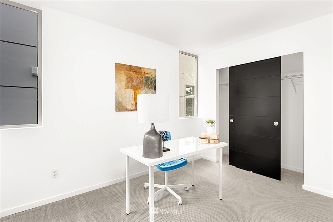 2838 Southwest Genesee Street, Unit A Seattle, WA 98126 - Photo 13 of 24 Gallery Image 13