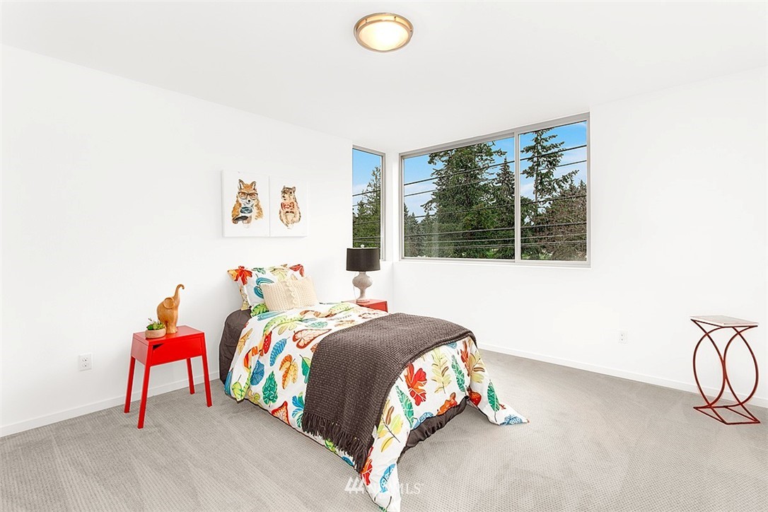 2838 Southwest Genesee Street, Unit A Seattle, WA 98126 - Photo 14 of 24 Gallery Image 14