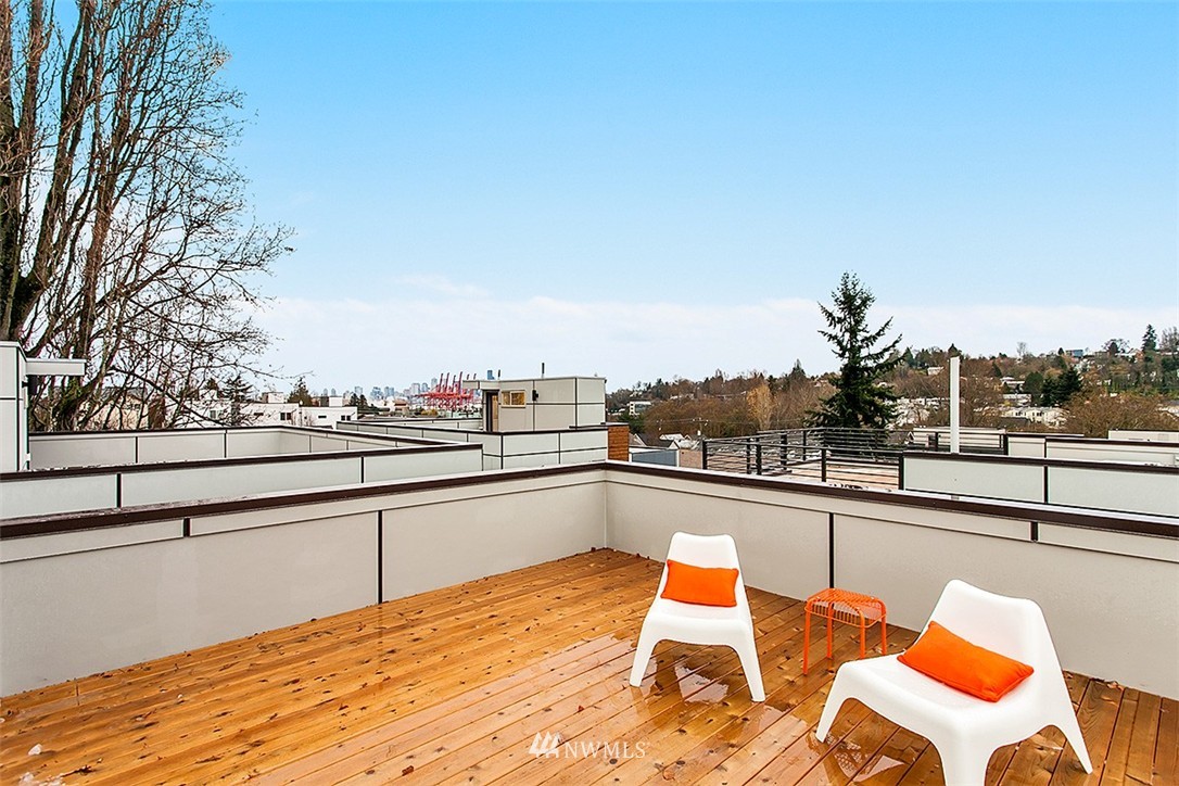 2838 Southwest Genesee Street, Unit A Seattle, WA 98126 - Photo 22 of 24 Gallery Image 22